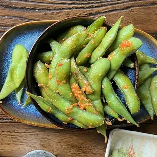 Spicy Garlic Edamame