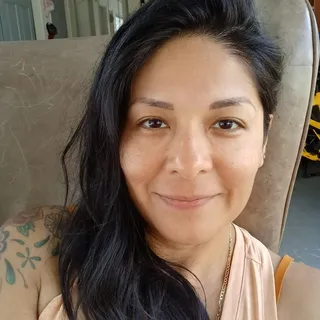 Isabel C.