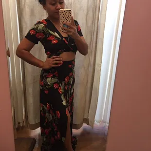 Dressing room selfie. Luuuuv this look!