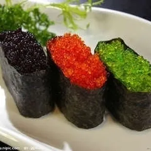 Tobiko Sushi