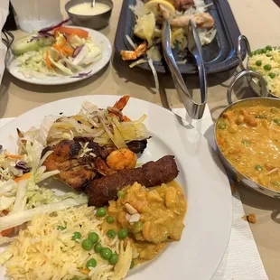 Royak Nizam 's Royal Tandoori Feast