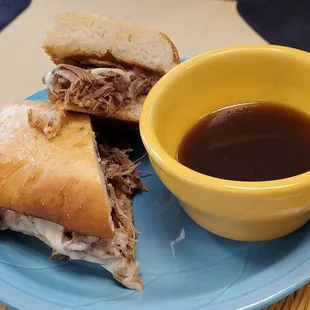 French Dip w/ house Au-Jus
