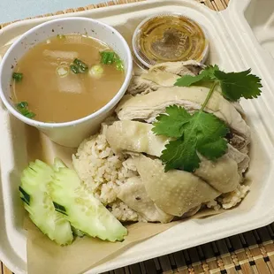 Khao Mun Gai (Thai Chicken Rice)