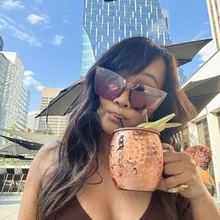 Sandra R.