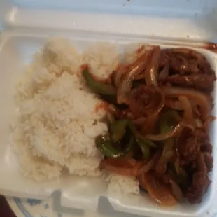 Pepper Steak With Onion and white rice