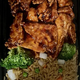 C23. TOFU - General Tso&apos;s Tofu Combo Platter, Fresh Vegetable Fried Rice, includes Vegetable Spring Rolls