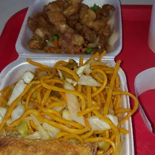 Jalapeno Chicken, lo mein, fried rice, egg roll
