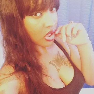 Nikki B.