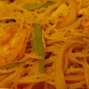 Up close with the Singapore noodles, very average.