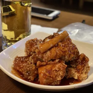 bbq chicken, chicken wings and fried chicken, fried chicken, poultry, food, chicken wings, fried chicken wings, chicken, bbq wings