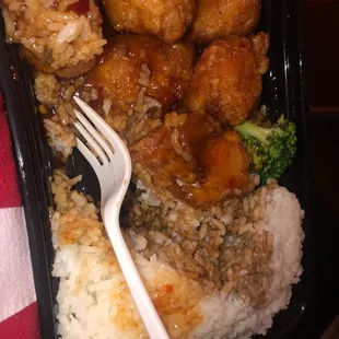 C10. General Tso&apos;s Chicken