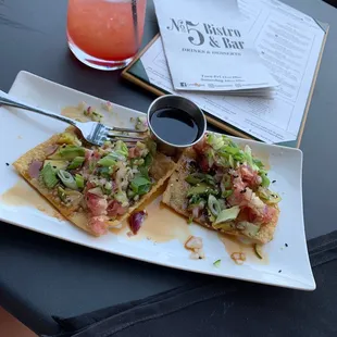 Ahi Tuna appetizer with pineapple right side up