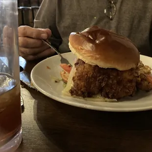 Fried chicken sandwich, wow! Very moist and huge. The house salad was wonderful along with the chicken chili.