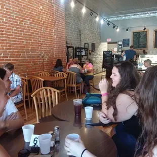 A good amount of people stopping by.