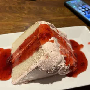 Strawberry cake