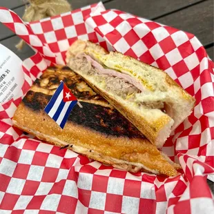 Cubano