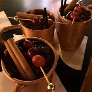 oysters and mussels, drink