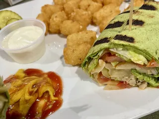 Village Inn Sports Bar, Grill & Pizzeria