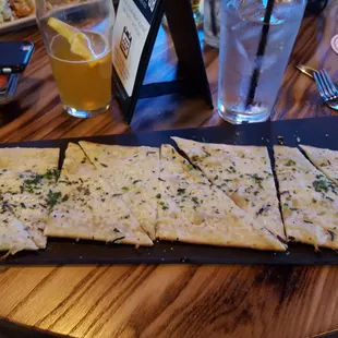 Bianco flat bread