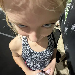Ainsley G.