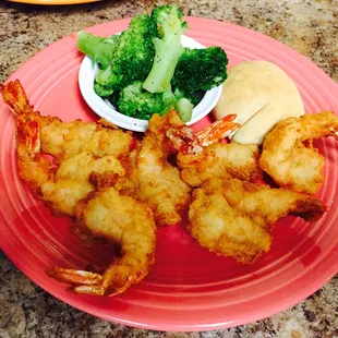 shrimp and broccoli on a plate