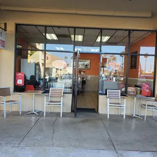 the entrance to the restaurant