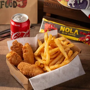 fried chicken wing with fries