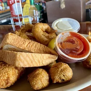 Fried seafood plate. Tasty!