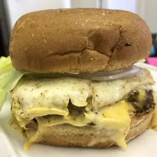 Cheeseburger with a fried egg