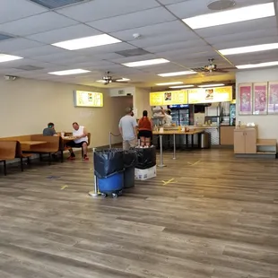 middle tables and chairs removed due to Covid