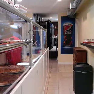 a view of a pizza shop