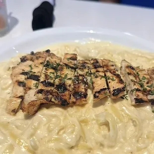 They got some amazing chicken Alfredo