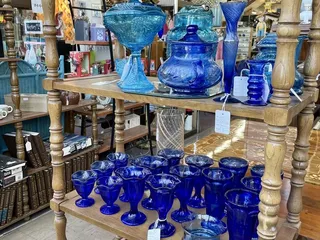 Classic Century Square