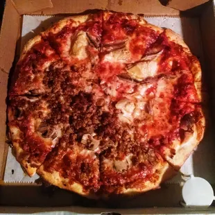 Complicated split two-topping pizza (half sausage/mushrooms, half anchovy/artichokes) that was made to a crispy and gooey perfection.