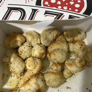 Garlic Knots