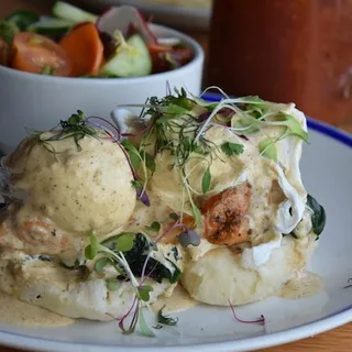 Bronzed Salmon Benny