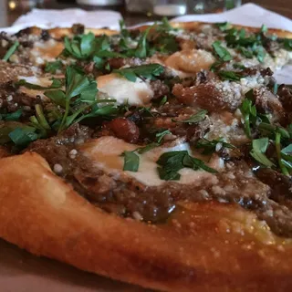 Roasted Mushroom Pizza