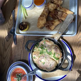 Garlic Bread  Red Sauce