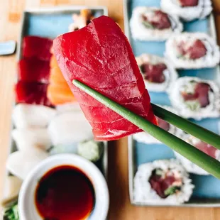 Tuna sashimi