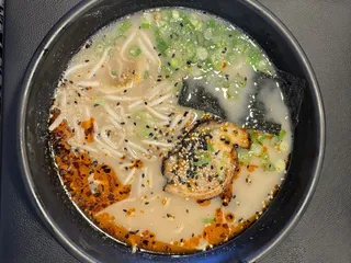 Oishi Poke Ramen