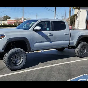 2019 Tacoma Lifted-Rough Country-Black Rhino Wheels-Toyo Mt Tires