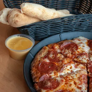pizza, food