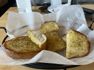 Noble Roman's Craft Pizza & Pub