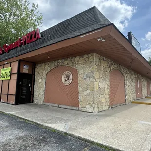 Noble Roman's on May 20, 2024