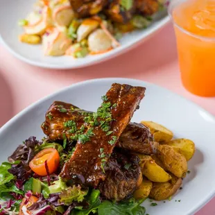 All day plate specials- 1/4 rack of ribs + 2 sides for $17
