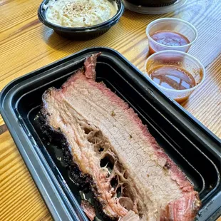 Brisket, banana pudding, mac n cheese