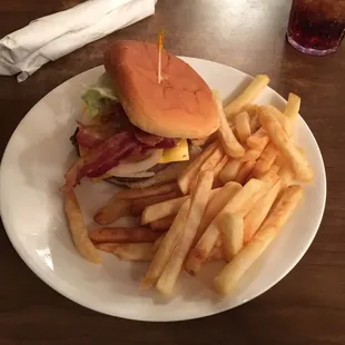 Deluxe burger add bacon with fries
