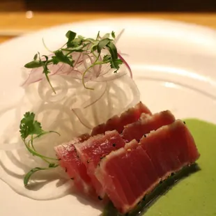 Tuna Sashimi Salad