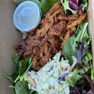 Pulled NoPork on Salad