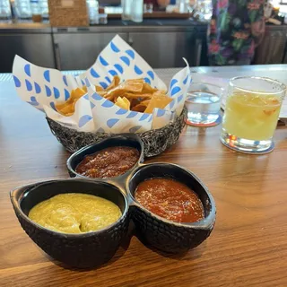 Salsa Trio
